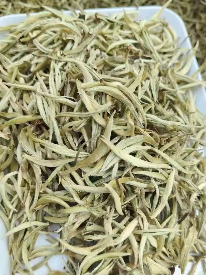 Yunnan White Hair Silver Needle White Tea